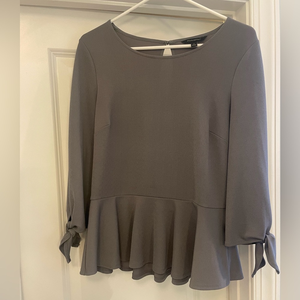 Banana Republic top.  Size small.